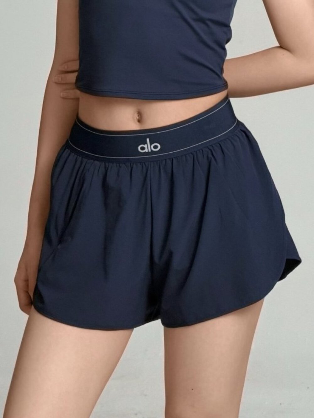 ALO Yoga Navy Versatile Athletic Short🎾Tennis Pickleball Gym Everyday Outfits🥗